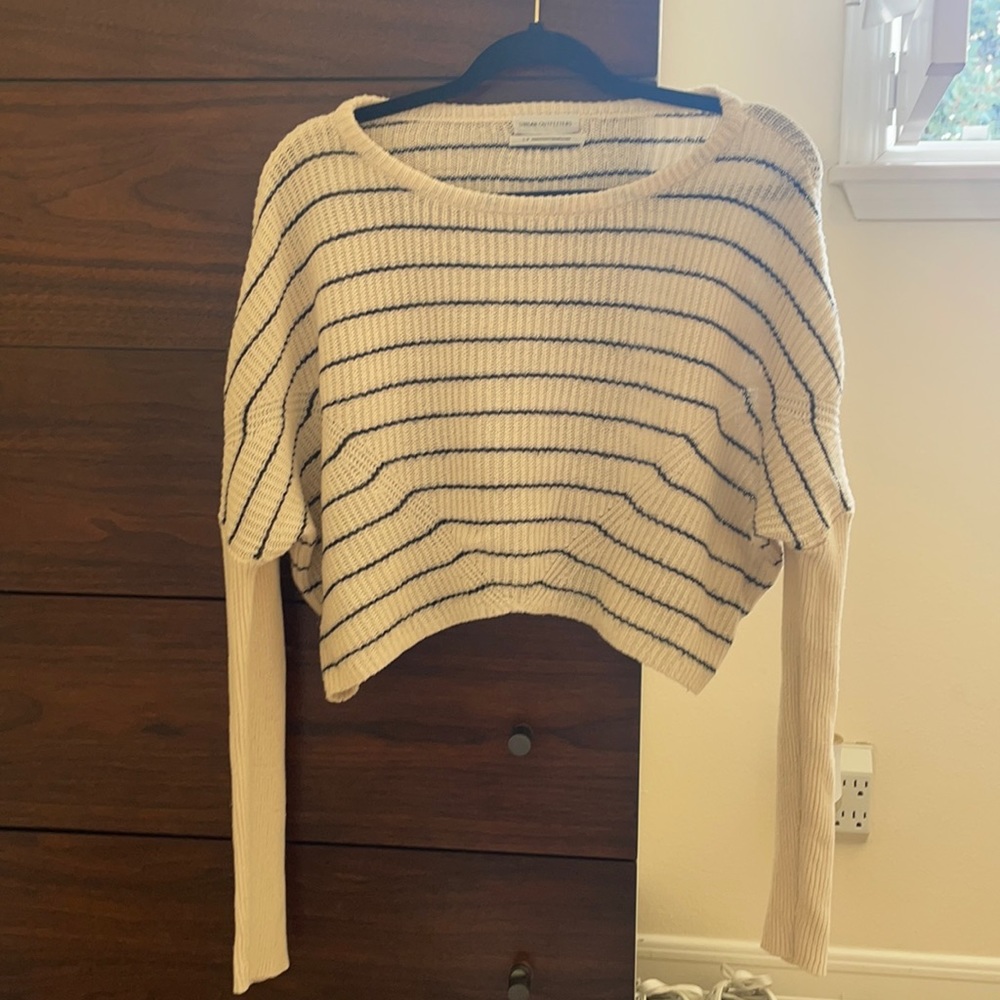 Urban Outfitters Crop Sweater